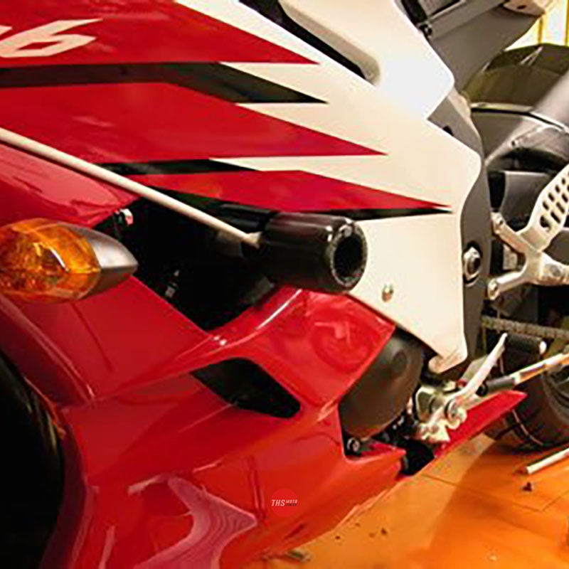 R&G Racing Crash Protector Frame Slider Yamaha YZF-R6 06- White