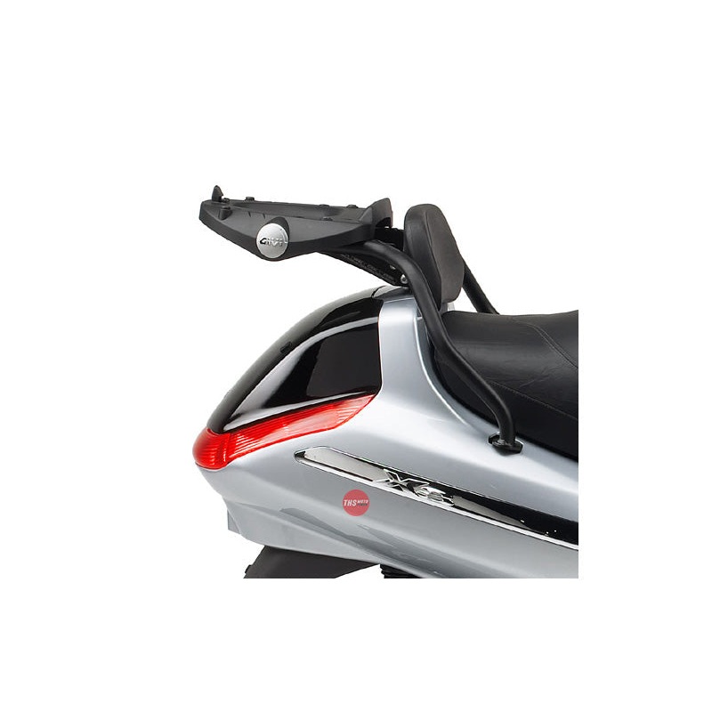 Givi Top Box Mounting Kit Monolock Vespa X8 '04-'10 / X-evo '07-'11 SR102M